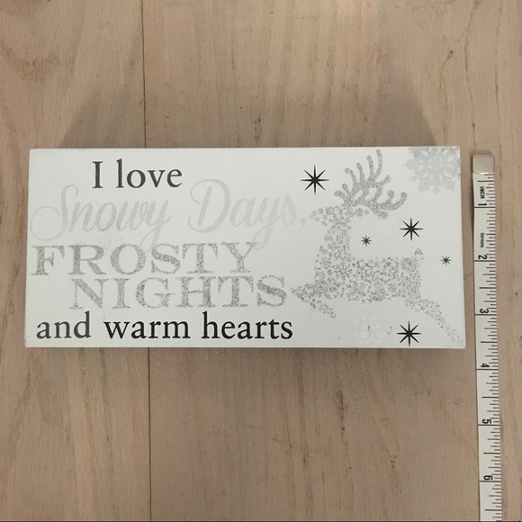 ❄️Holiday Wood Sign “I love ❄️ Days, ⛄️and warm❤️” - Picture 4 of 4